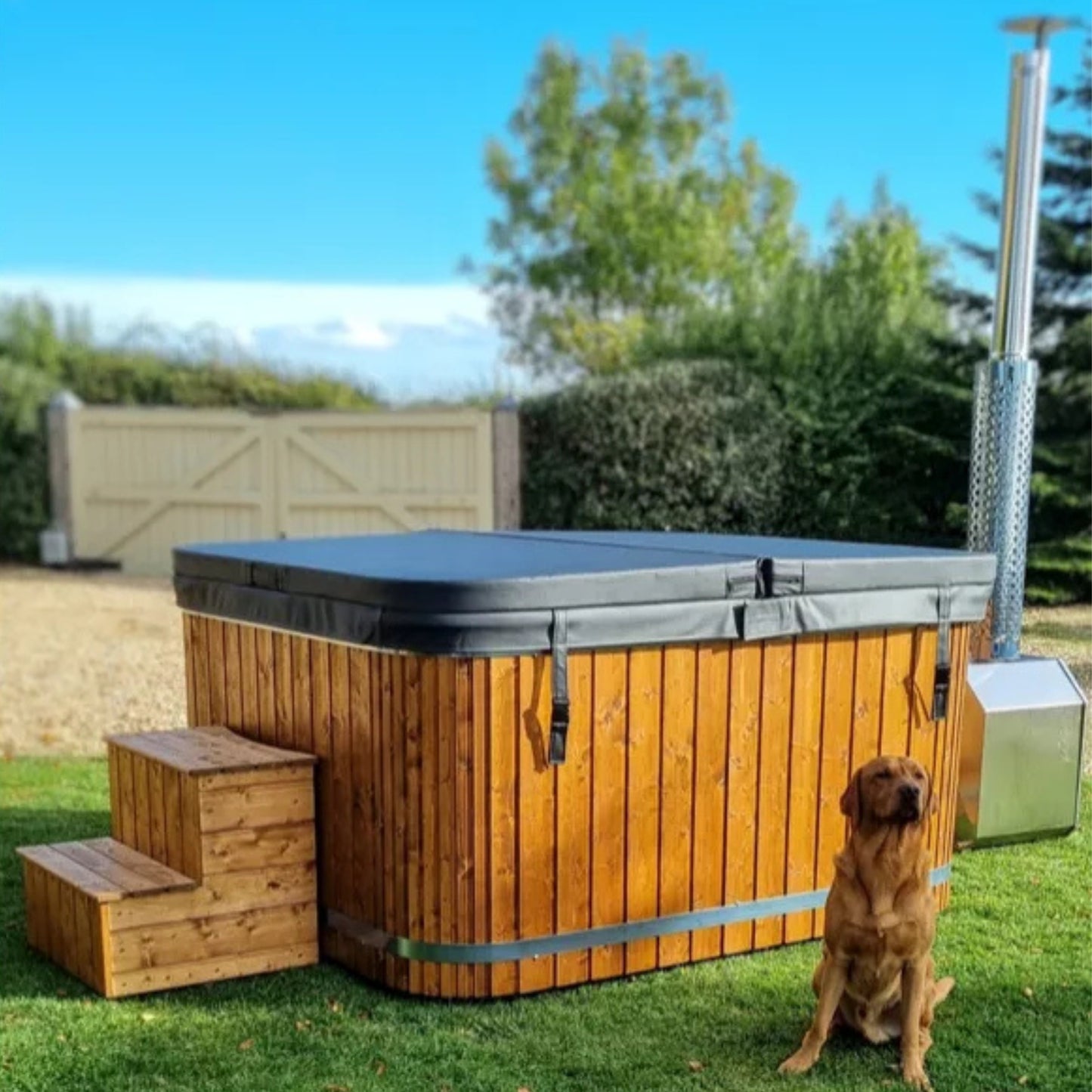 6-8 Person Wood-Fired Hot Tub | Square Shape | Fibreglass Liner