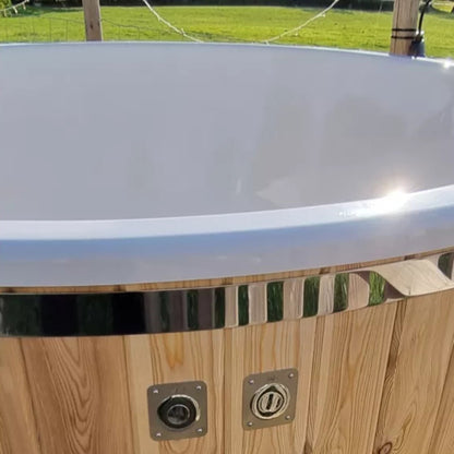 4-6 Person Wood-Fired Hot Tub | Round Shape | Fibreglass Liner